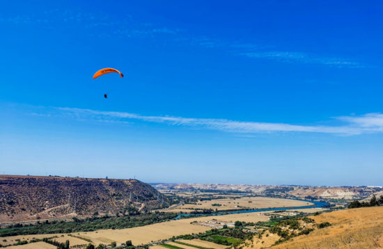 Parapente-et-paragliding-aventure-au-maroc-happy-trip